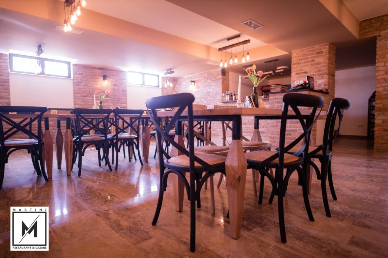 Martini Restaurant & Cazare Sebesel Eksteriør billede